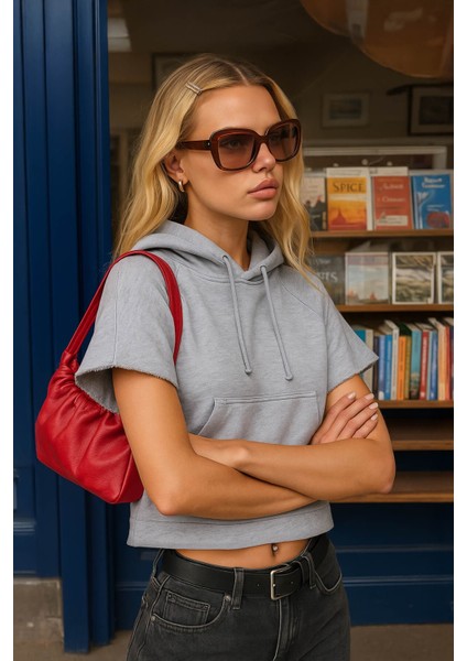 Kadın Kapüşonlu Cepli Crop Sweatshirt