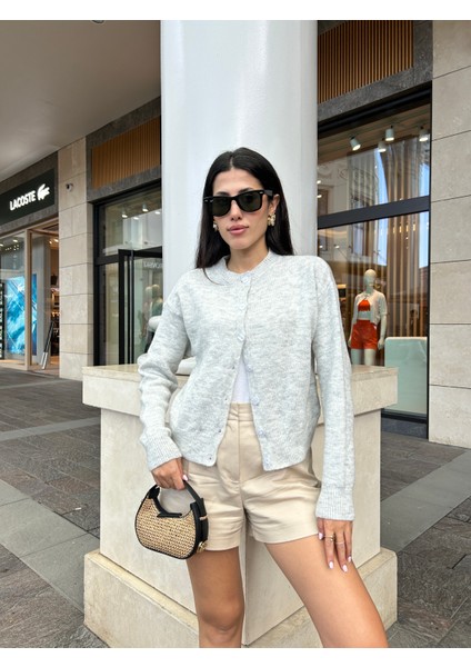 HRK0007 Kadın Yumuşak Dokulu Bisiklet Yaka Düğmeli Triko Hırka fırsatları