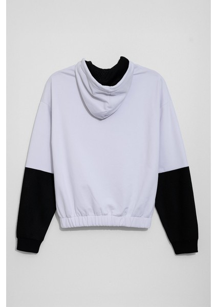 Kadın Kapüşonlu Cepli Siyah-Beyaz Crop Sweatshirt modelleri