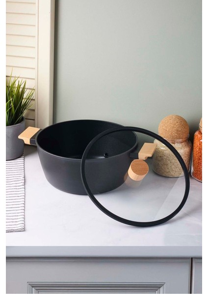 Cookwood Black Indüksiyon Tabanlı Ahşap Kulplu Kapaklı Seramik Derin Tencere 24 cm indirimleri
