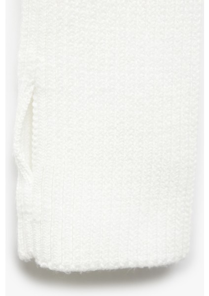 Omzu Açık Triko Dar Kesim Kazak