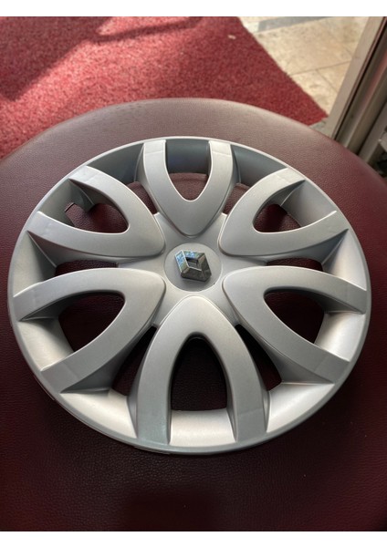 15 Inc Renault Clio 4 Jant Kapagı Takımı