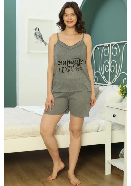 Baskılı Şortlu Pijama Takımı modelleri