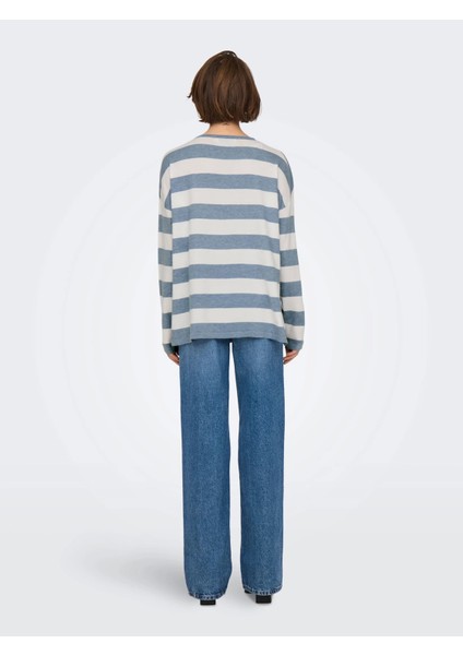 15354092 V Yaka Kadin Triko - Mavi Cizgili fırsatları