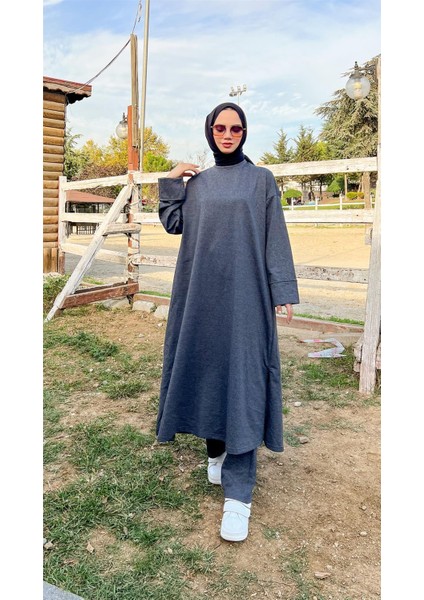 O Yaka Yırtmançlı Uzun Geniş Rahat Tunik Pantolon Sade Basic Spor Takımı - 03040-1.017 - Antrasit