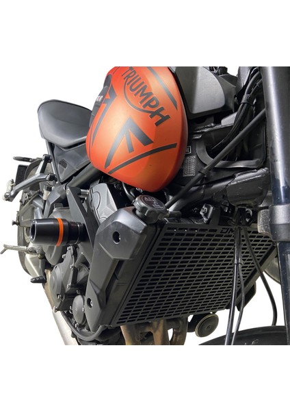 Dmk – Triumph Trident 660 Uyumlu Grenaj Koruma Takozu (Gümüş) modelleri