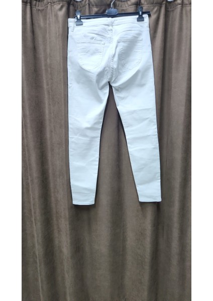 Beyaz Dar Paça Kadın Pantolon fiyatları