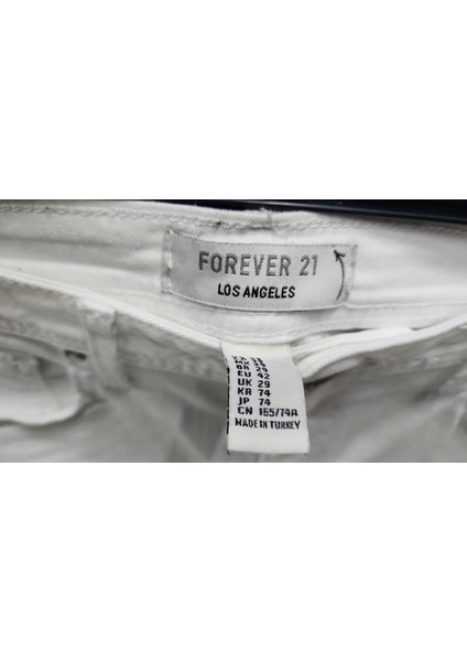 Beyaz Dar Paça Kadın Pantolon modelleri