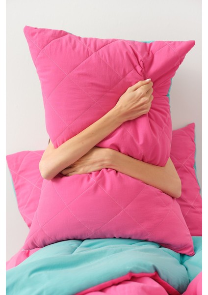 Smart Comfort Raspberry Çift Kişilik Mikrofiber Uyku Seti, Klasik Desen ve Lastikli Çarşaf, 195x215 cm