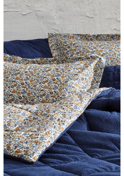 Celina Çift Kişilik Uyku Seti – %100 Pamuk-Polyester, 195x215 cm, Klasik Lacivert Desen, Günlük Konfor