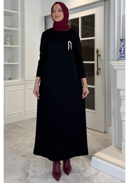 Gözde Broşlu Triko Elbise Siyah