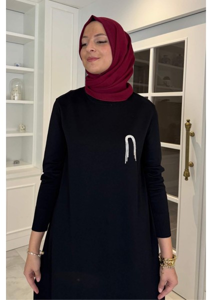 Gözde Broşlu Triko Elbise Siyah fiyatları