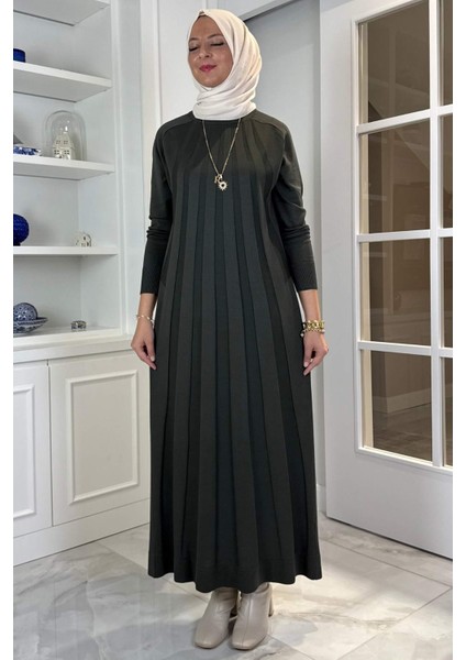 Beyza Fitilli Triko Elbise Haki fırsatları