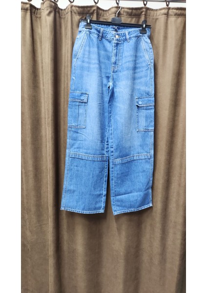 Düz Paça Cepli Mavi Kargo Jean Pantolon