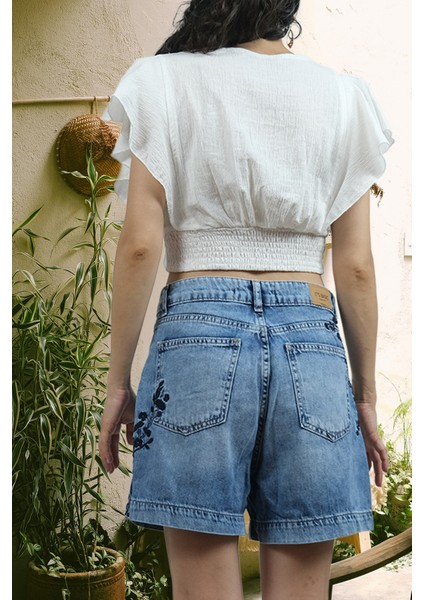 Sakura Nakışlı Indigo Denim Şort fırsatları