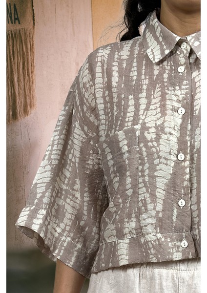 Baskılı Cepli Crop Gömlek Kahve indirimleri