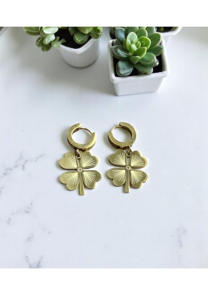 Yonca Motifli Paslanmaz Çelik Küpe Cns KÜPE023-4