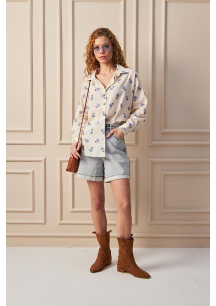 Vintage Çiçek Nakışlı Ekru Gömlek Mavi Çiçekli fırsatları