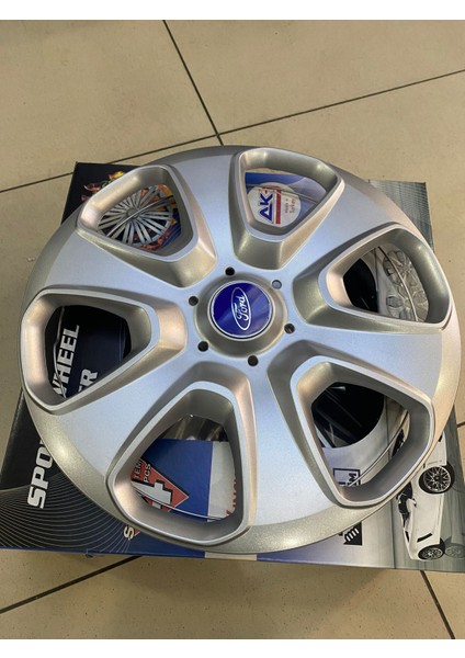 15 Inc Ford Tourneo Courier Jant Kapagı Takımı Arma Hediyeli