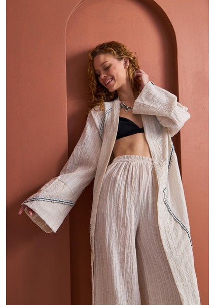 Sessiz Dalga – Gofre Dokulu Kimono