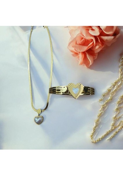 Beyaz Kalpli Çelik Takı Seti CNS041