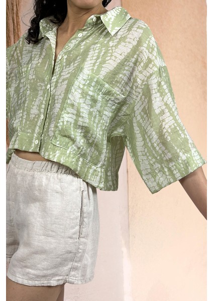 Baskılı Cepli Crop Gömlek Yeşil fiyatları