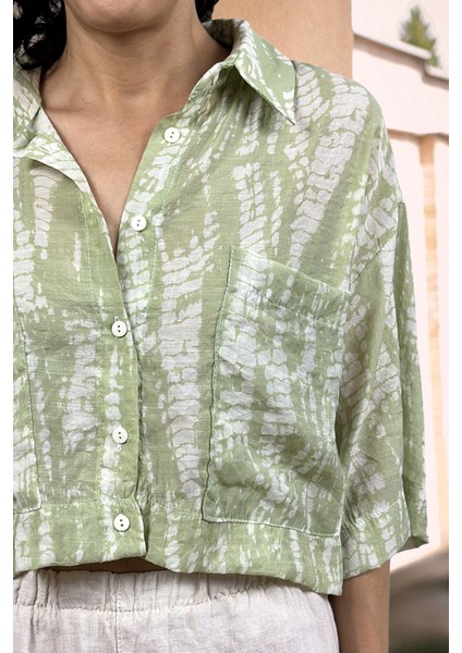 Baskılı Cepli Crop Gömlek Yeşil modelleri