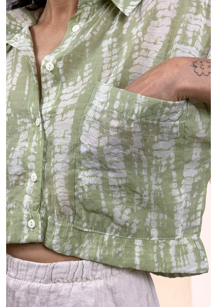 Baskılı Cepli Crop Gömlek Yeşil indirimleri