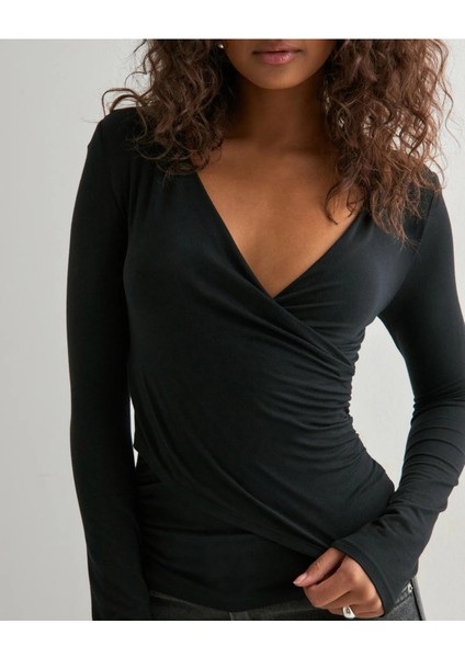 Uzun Kollu V Yaka Kruvaze Bluz