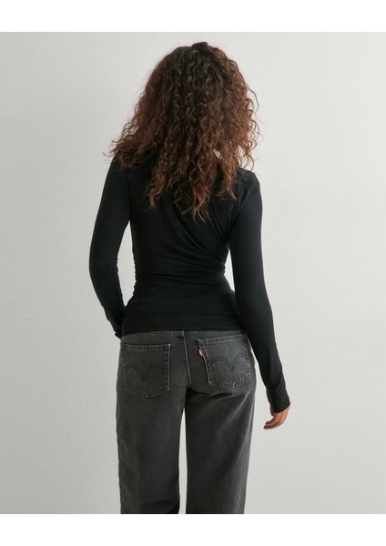 Uzun Kollu V Yaka Kruvaze Bluz fiyatları