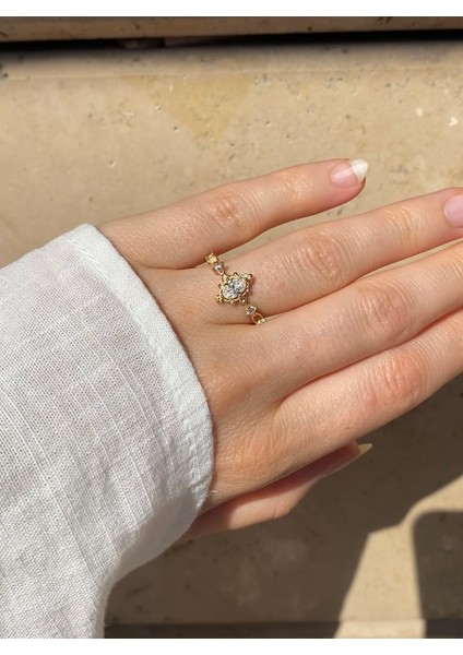 14 Ayar Altın Taşlı Zarif Vintage Stil Yüzük fiyatları