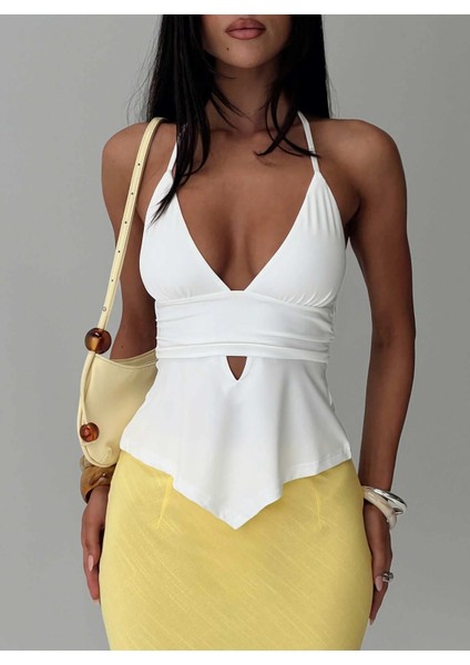 V-Yaka Bağlamalı Drapeli Beyaz Bluz