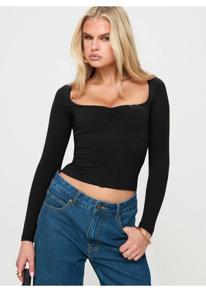 Uzun Kollu Kare Yaka Slim Fit Kadın Crop Bluz