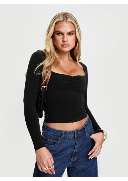 Uzun Kollu Kare Yaka Slim Fit Kadın Crop Bluz fiyatları