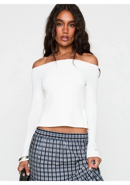 Madonna Yaka Yırtmaç Detaylı Uzun Kollu Bluz