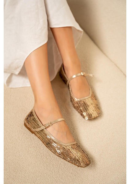 Honey Gold Pullu Küt Burun Kadın Babet fiyatları