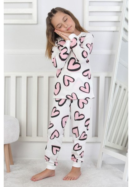 Kalp Desenli Fitilli Interlok Kumaş %100 Pamuk Kız Çocuk Pijama Takımı modelleri