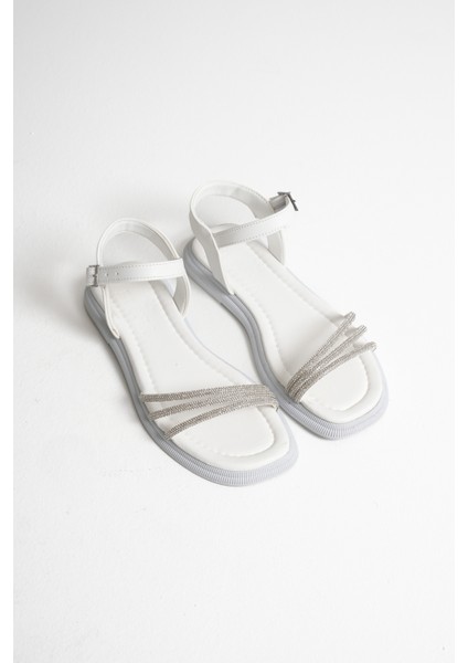 Kadın Spiral Şerit Taşlı Bilekten Bantlı Düz Taban Beyaz Sandalet