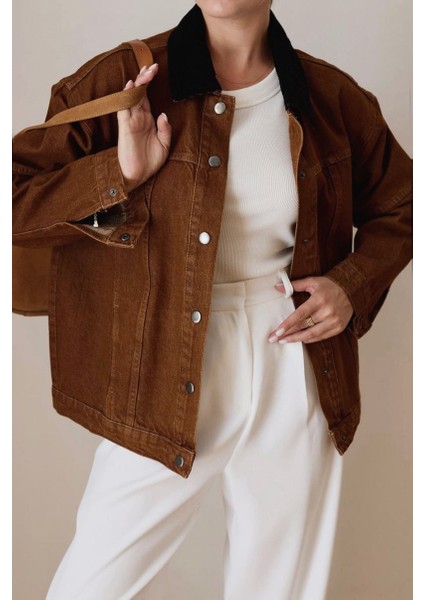 Kadın Taba Kadife Yaka Detaylı Çıt Çıt Düğme Kapamalı Denim Ceket fiyatları