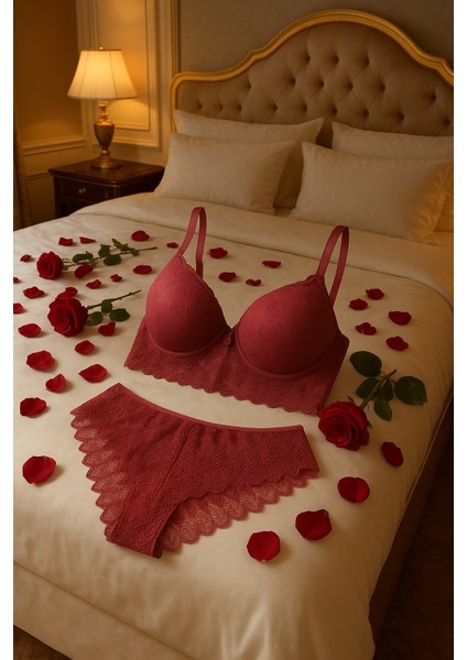 Büstiyer Iç Çamaşır Takım Dolgulu Sütyen Külot Dantelli