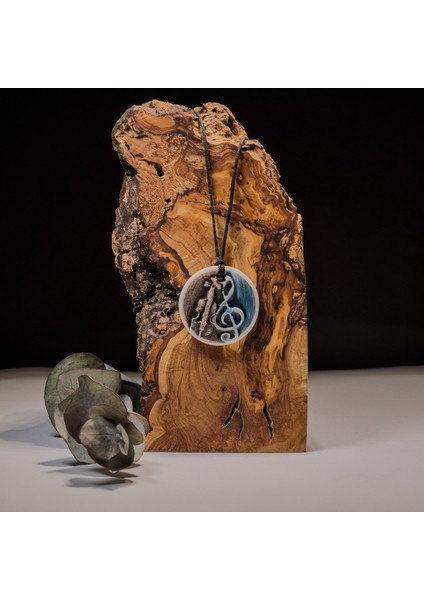 Sol Anahtarı Seramik Kolye – Stres ve Denge Kolyesi