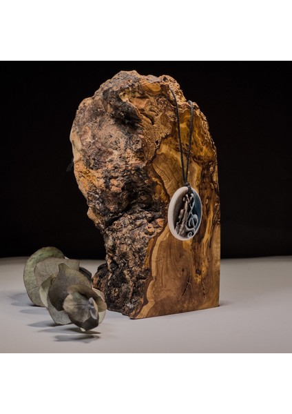 Sol Anahtarı Seramik Kolye – Stres ve Denge Kolyesi fiyatları