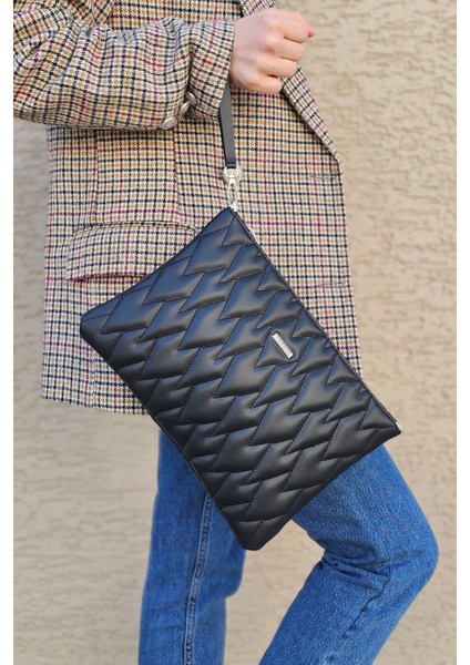 Kapitone Desen Zincir Askılı Clutch El ve Omuz Çantası modelleri