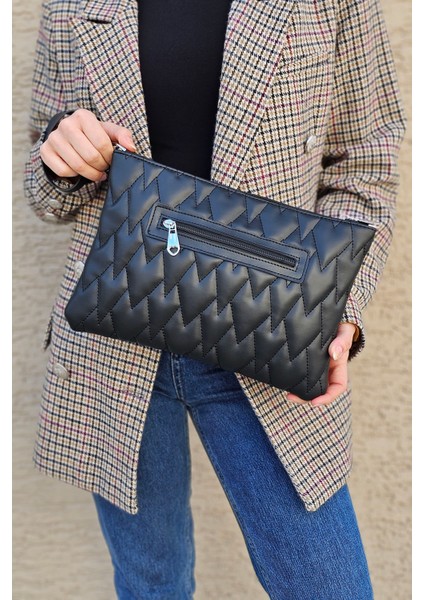 Kapitone Desen Zincir Askılı Clutch El ve Omuz Çantası indirimleri