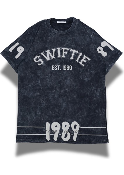 Unisex Swiftie 1989 Kol Baskılı Yıkamalı T-Shirt, Oversize Taylor Swift Temalı Vintage Tişört