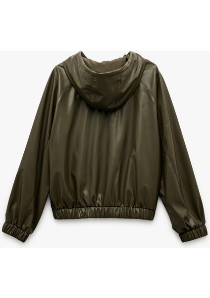 Fermuarlı Cepli Uzun Kollu Kapüşonlu Crop Suni Deri Bomber Ceket fiyatları