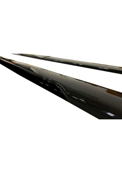 Seat Leon 2005-2012 Siyah Şeritli Renkli Ön Lip ve Yan Marşpiyel Seti indirimleri