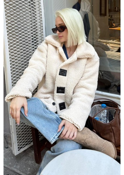 Bej Deri Detaylı Kadın Peluş Mont MG2485 fiyatları