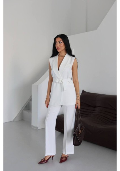 Kuşaklı Yelekli Ikili Blazer Takım fırsatları