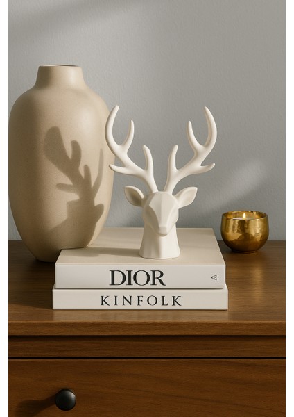 Geyik Figürlü Dekoratif Takı Standı & Duvar Süsü – Minimalist & Zarif Tasarım